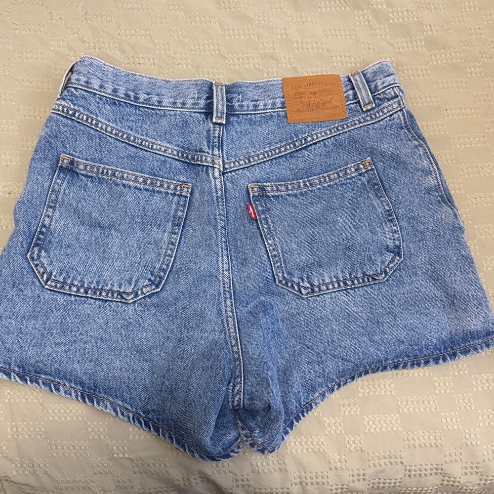 Levi's High-Waist Blue Denim Button-Fly Shorts - Picture 2 of 4